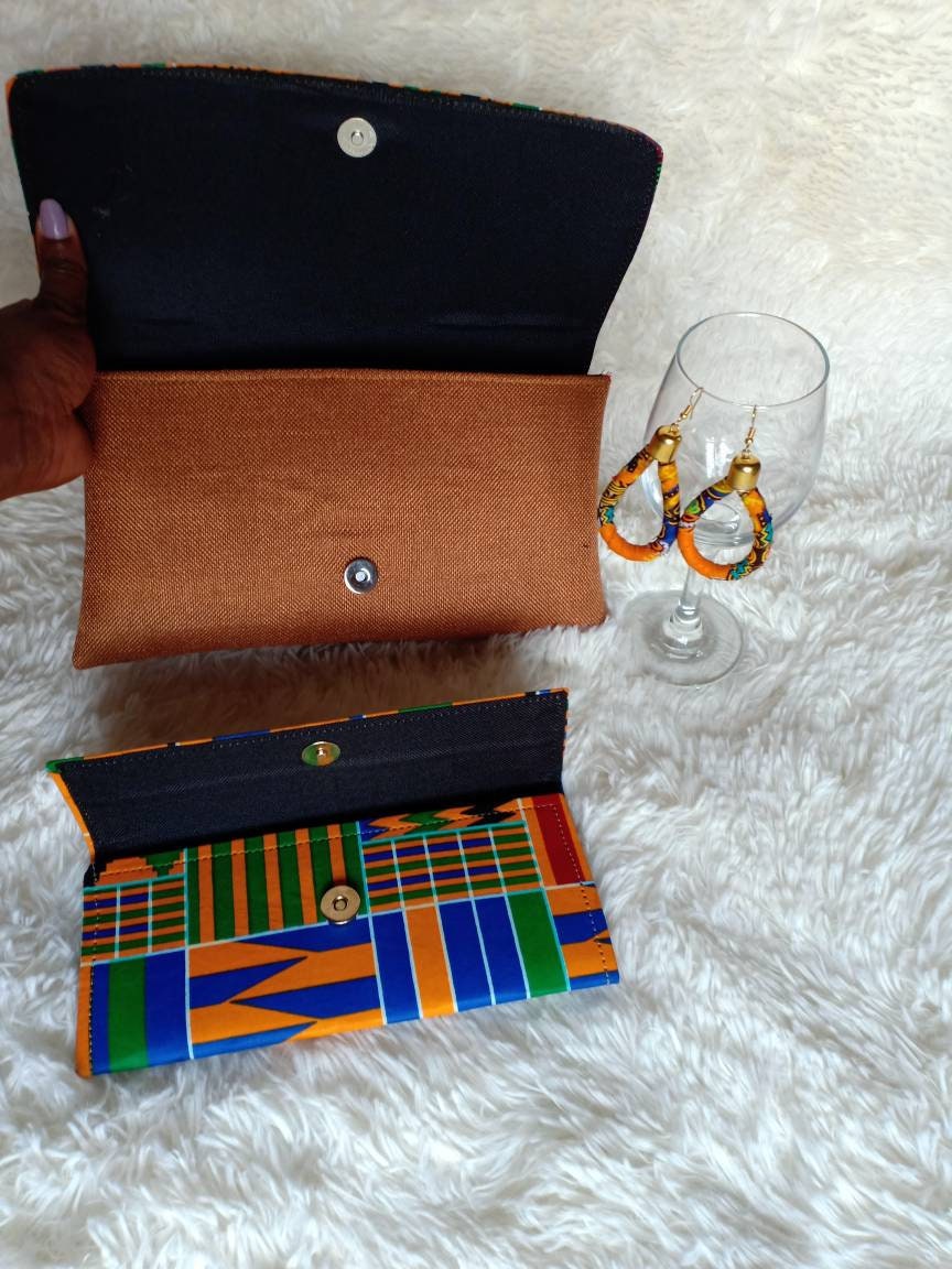 African purses with a matching wallet and earrings,African print bag,African purses, women purses christmass gift for her, birthday gift.