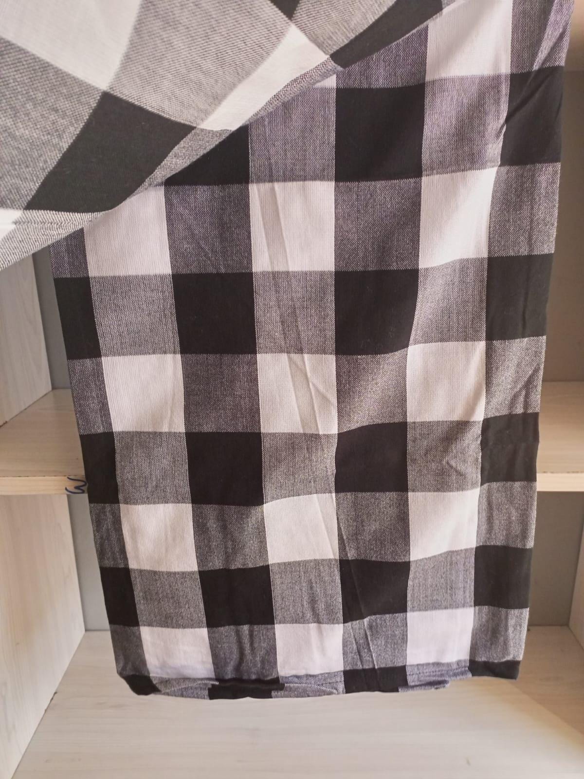 Authentic Maasai Shuka Blanket - Traditional African Tribal Wrap, Red Plaid Safari Blanket for Home Décor or Outdoor Adventures
