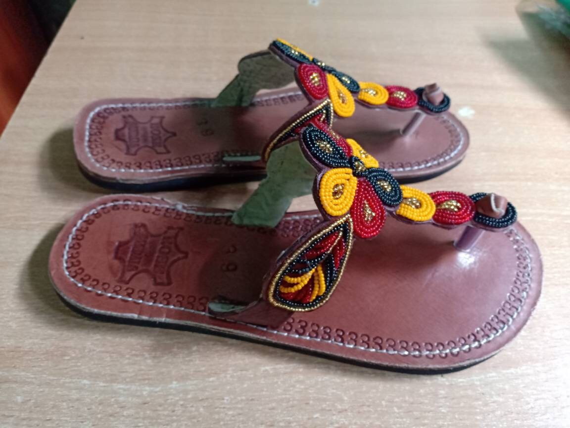 Handmade African Beaded Sandals/Authentic Maasai-Style Leather Flip-Flops Women/Boho Beach Sandals/Comfortable Summer Sandal African Gifts