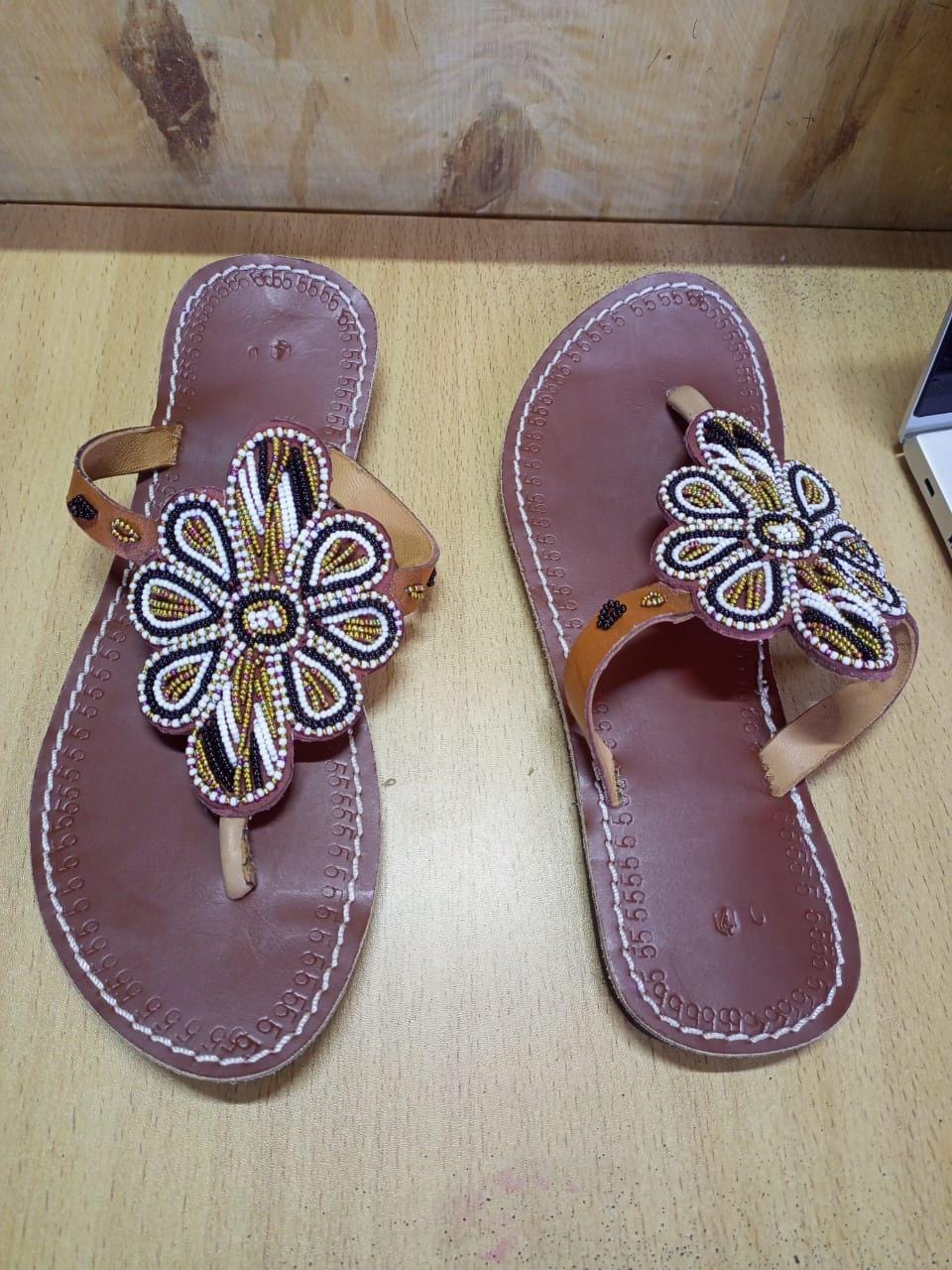 CUSTOMIZED African beaded sandals, summer sandals, Christmas gift for her,mom gift,beach sandals, leather sandals,