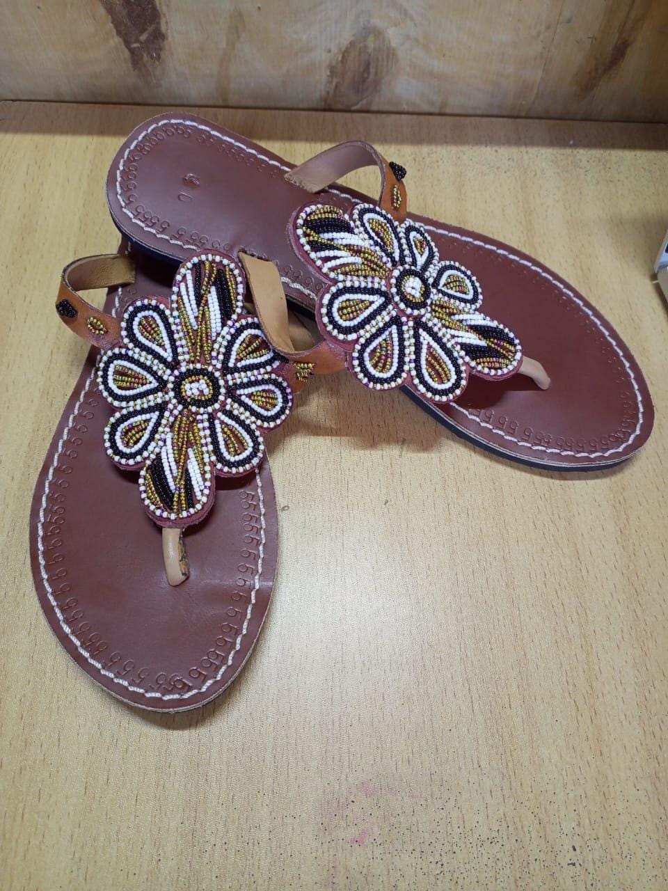 CUSTOMIZED African beaded sandals, summer sandals, Christmas gift for her,mom gift,beach sandals, leather sandals,