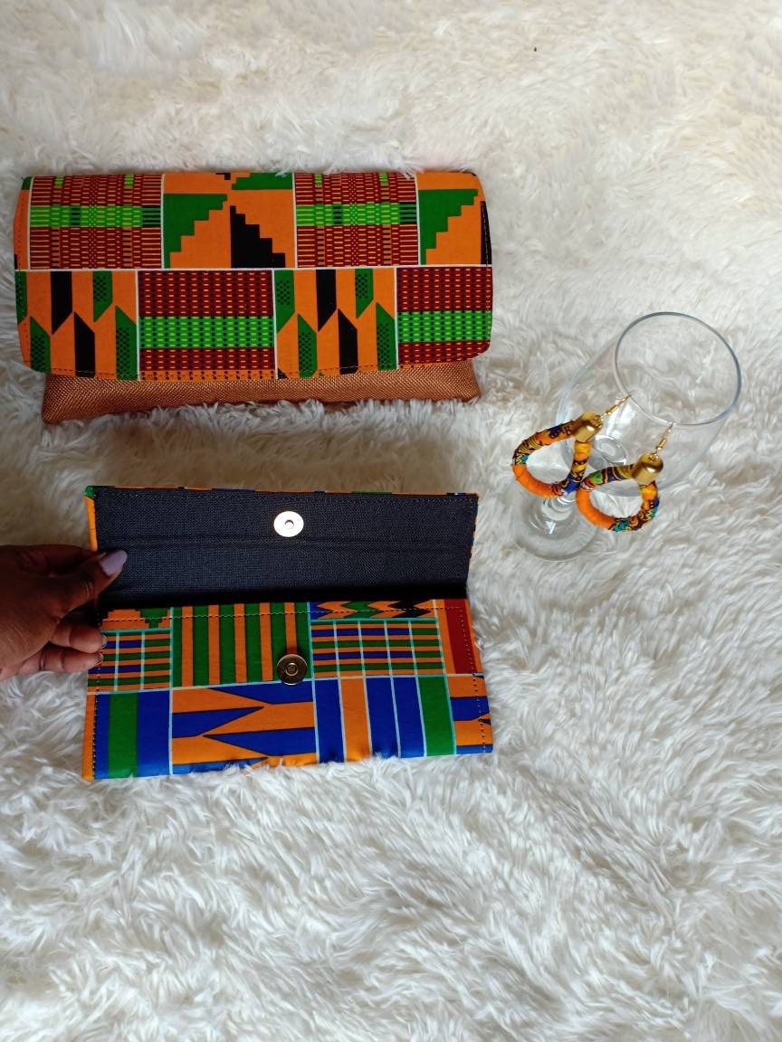 African purses with a matching wallet and earrings,African print bag,African purses, women purses christmass gift for her, birthday gift.