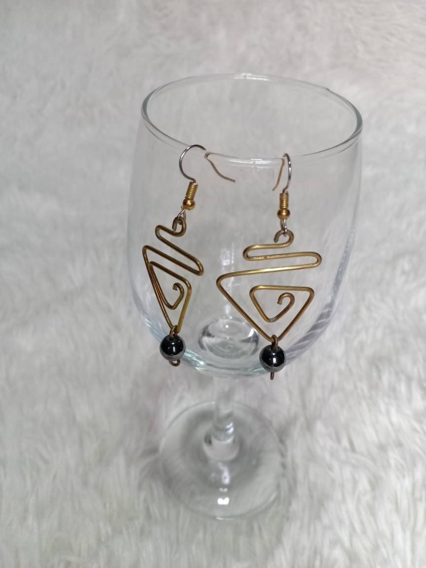 Maasai earrings / Set of 6 African earrings /brass earrings /Jewelry /Jewellery /African brass earrings, christmas earrings for loved ones.
