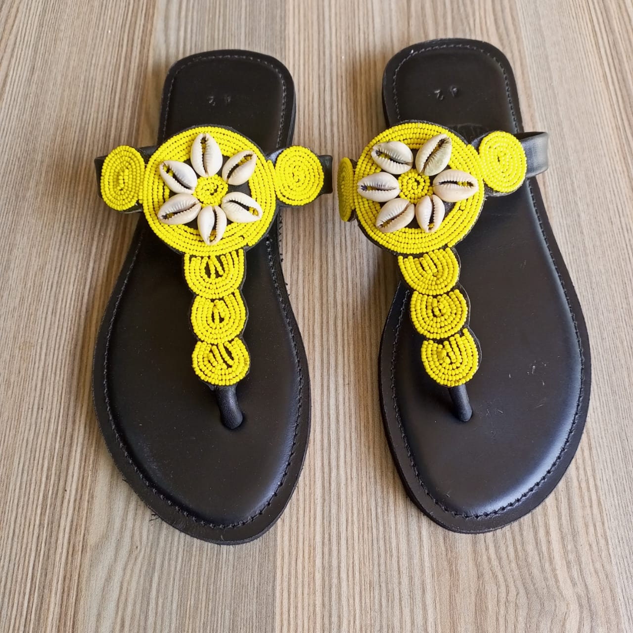 Handmade African Beaded Sandals/Authentic Maasai-Style Leather Flip-Flops Women/Boho Beach Sandals/Comfortable Summer Sandal African Gifts