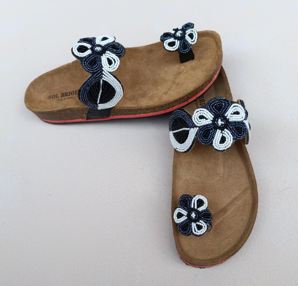 Handmade African Beaded Sandals/Authentic Maasai-Style Leather Flip-Flops Women/Boho Beach Sandals/Comfortable Summer Sandal African Gifts