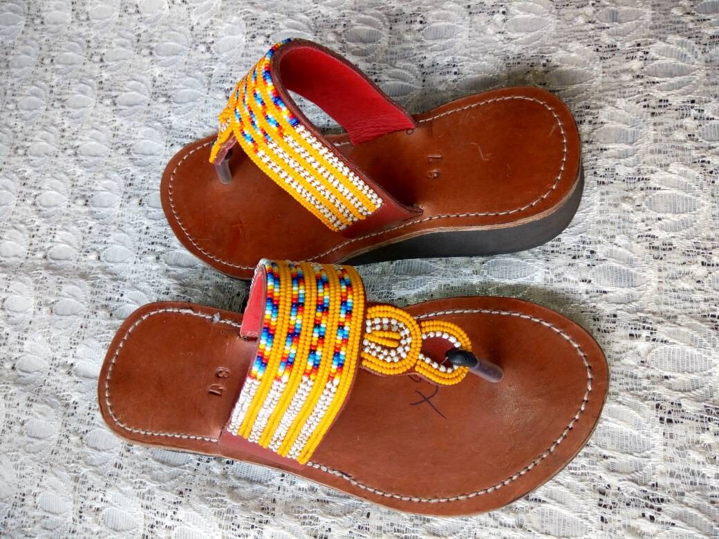 CUSTOMIZED Wege Beaded Sandals/Authentic Maasai-Style Leather Flip-Flops Women/Boho Beach Sandals/Comfortable Summer Sandal African Gifts