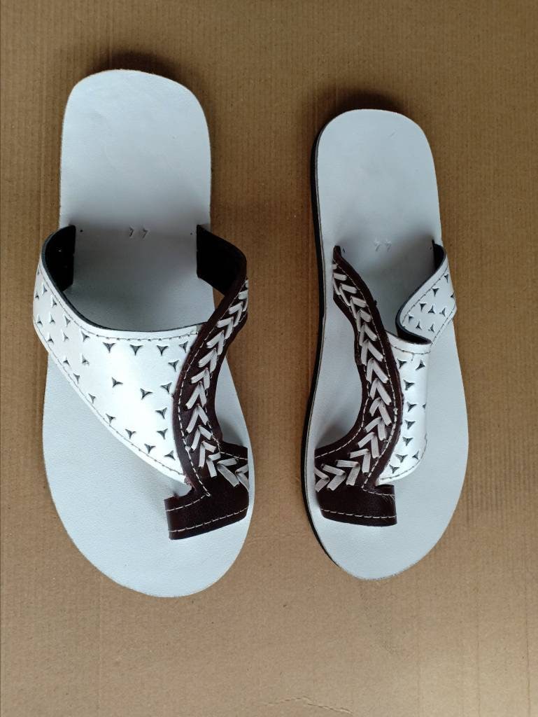 Handmade African Men's Sandals/Genuine Leather Beaded Flip-Flops/Comfortable Summer Sandals for Men/African Shoes/Unique Gift for Him