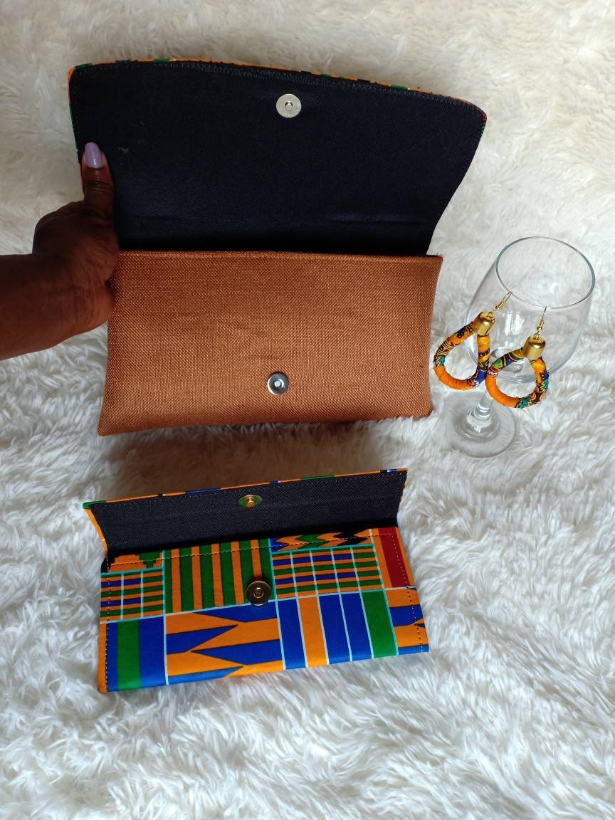 African purses with a matching wallet and earrings,African print bag,African purses, women purses christmass gift for her, birthday gift.
