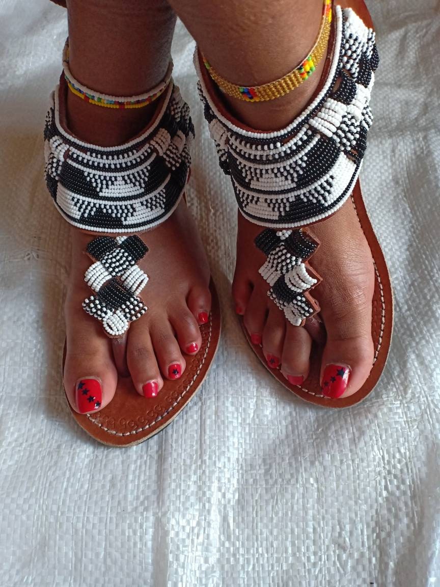 Handmade African Beaded Sandals/Authentic Maasai-Style Leather Flip-Flops Women/Boho Beach Sandals/Comfortable Summer Sandal African Gifts