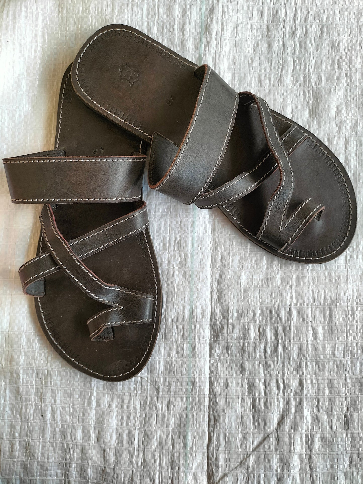 Handmade African Men's Sandals/Genuine Leather Beaded Flip-Flops/Comfortable Summer Sandals for Men/African Shoes/Unique Gift for Him
