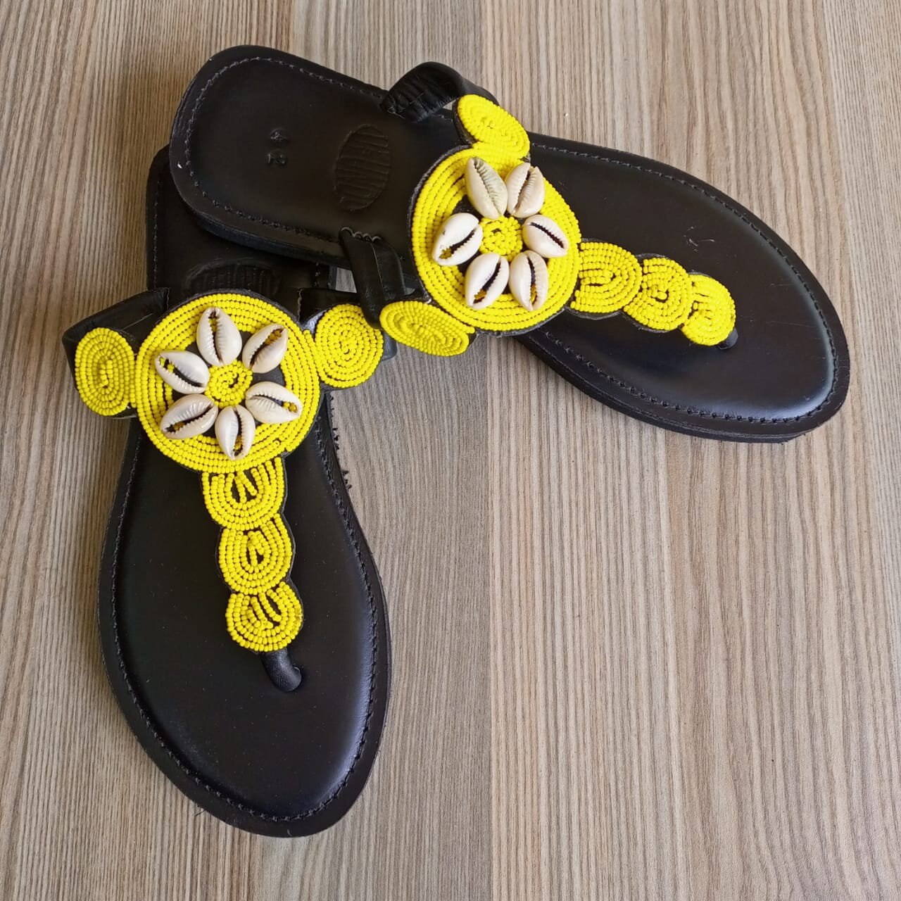 Handmade African Beaded Sandals/Authentic Maasai-Style Leather Flip-Flops Women/Boho Beach Sandals/Comfortable Summer Sandal African Gifts