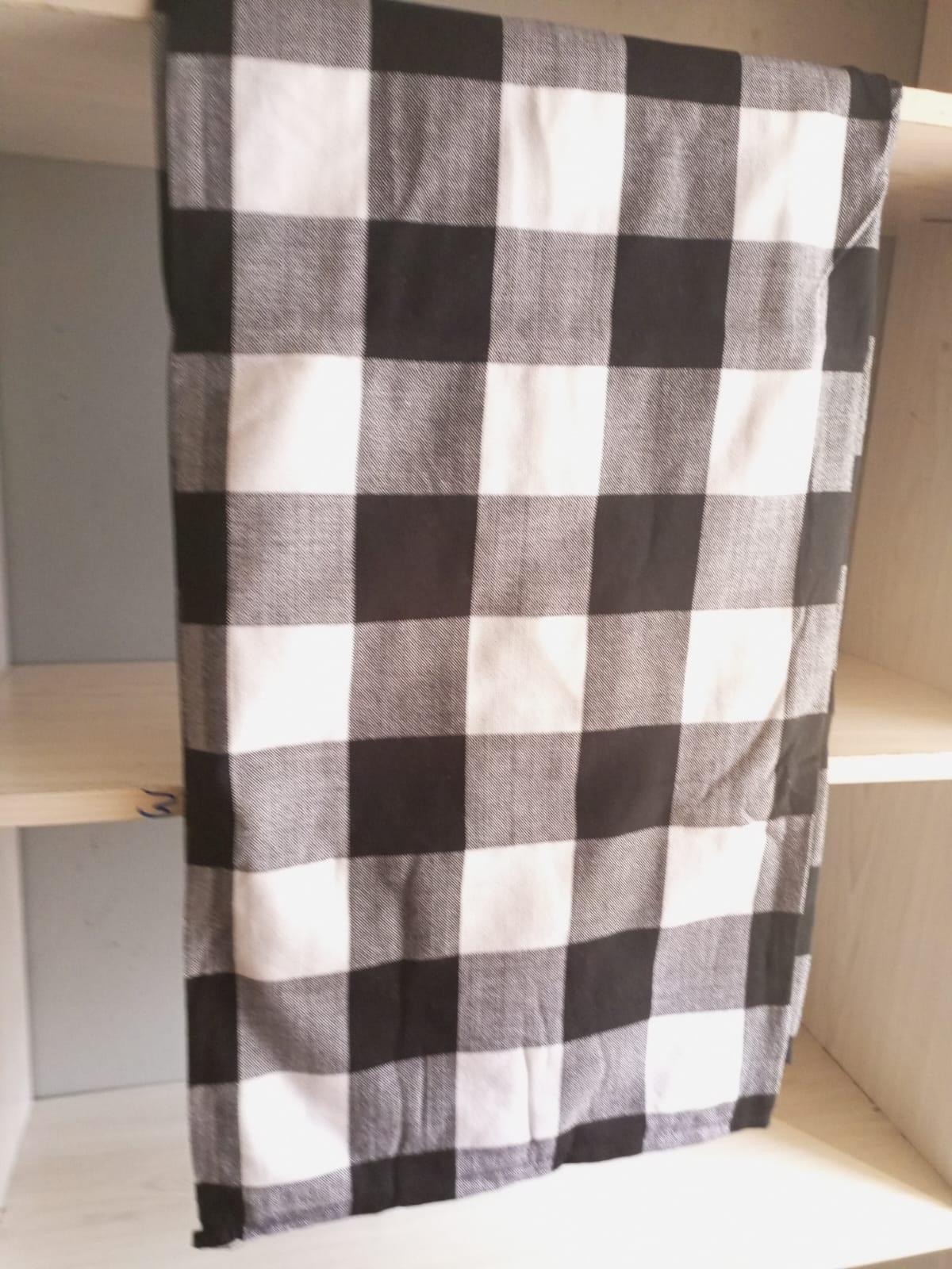 Authentic Maasai Shuka Blanket - Traditional African Tribal Wrap, Red Plaid Safari Blanket for Home Décor or Outdoor Adventures