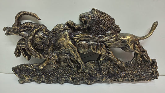 Lion Hunting Scene Wall Art/Handmade Fiber Sculpture/African Wildlife Decor/Unique Animal Art/Nature-Inspired Home Decor/Boho Safari Decor