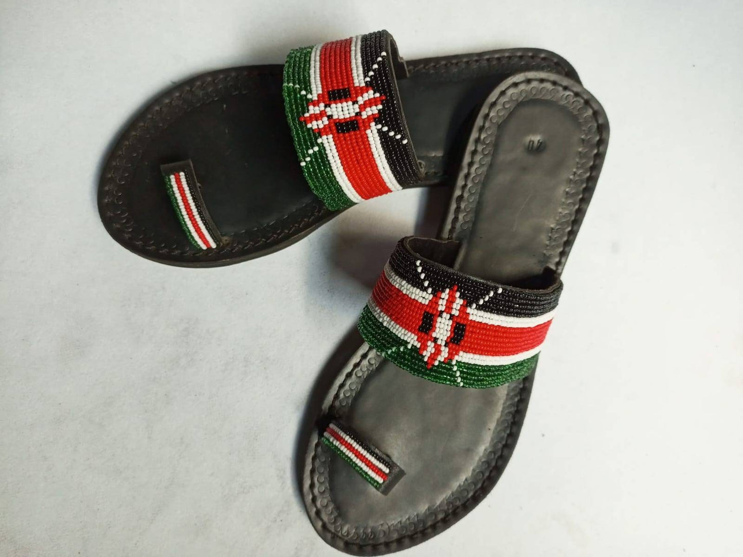 Handmade African Beaded Sandals/Authentic Maasai-Style Leather Flip-Flops Women/Boho Beach Sandals/Comfortable Summer Sandal African Gifts
