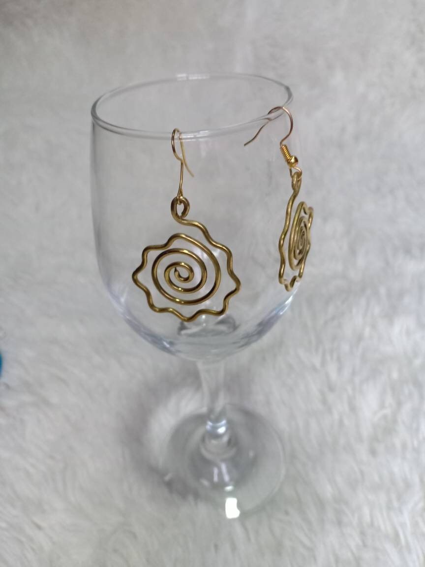 Maasai earrings / Set of 6 African earrings /brass earrings /Jewelry /Jewellery /African brass earrings, christmas earrings for loved ones.