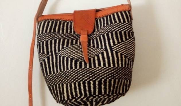 Handmade Woven Sisal Sling Bag - Boho Eco-Friendly Crossbody Bag | Sustainable Natural Fiber Purse | African Artisan Handcrafted Bag