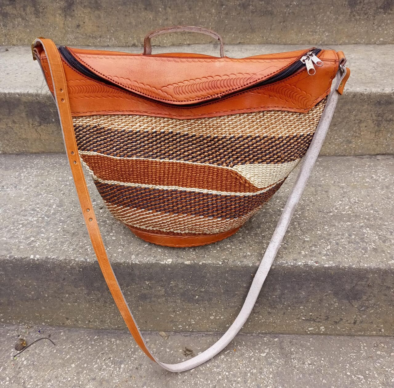 Handmade Woven Sisal Sling Bag - Boho Eco-Friendly Crossbody Bag | Sustainable Natural Fiber Purse | African Artisan Handcrafted Bag