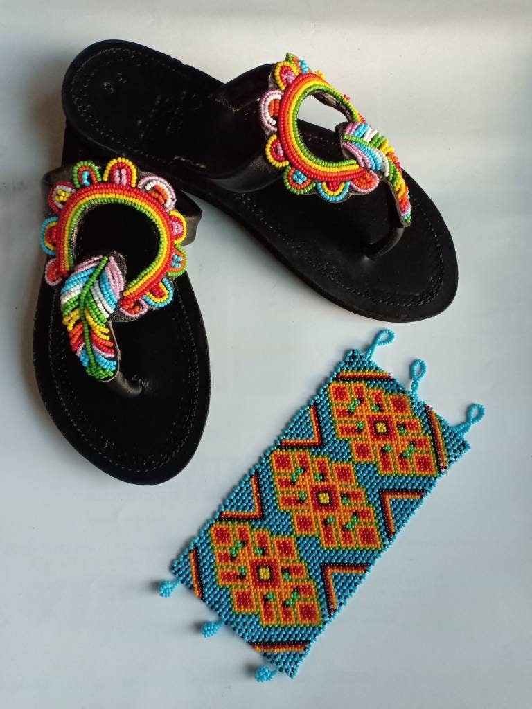 Handmade African Beaded Sandals/Authentic Maasai-Style Leather Flip-Flops Women/Boho Beach Sandals/Comfortable Summer Sandal African Gifts