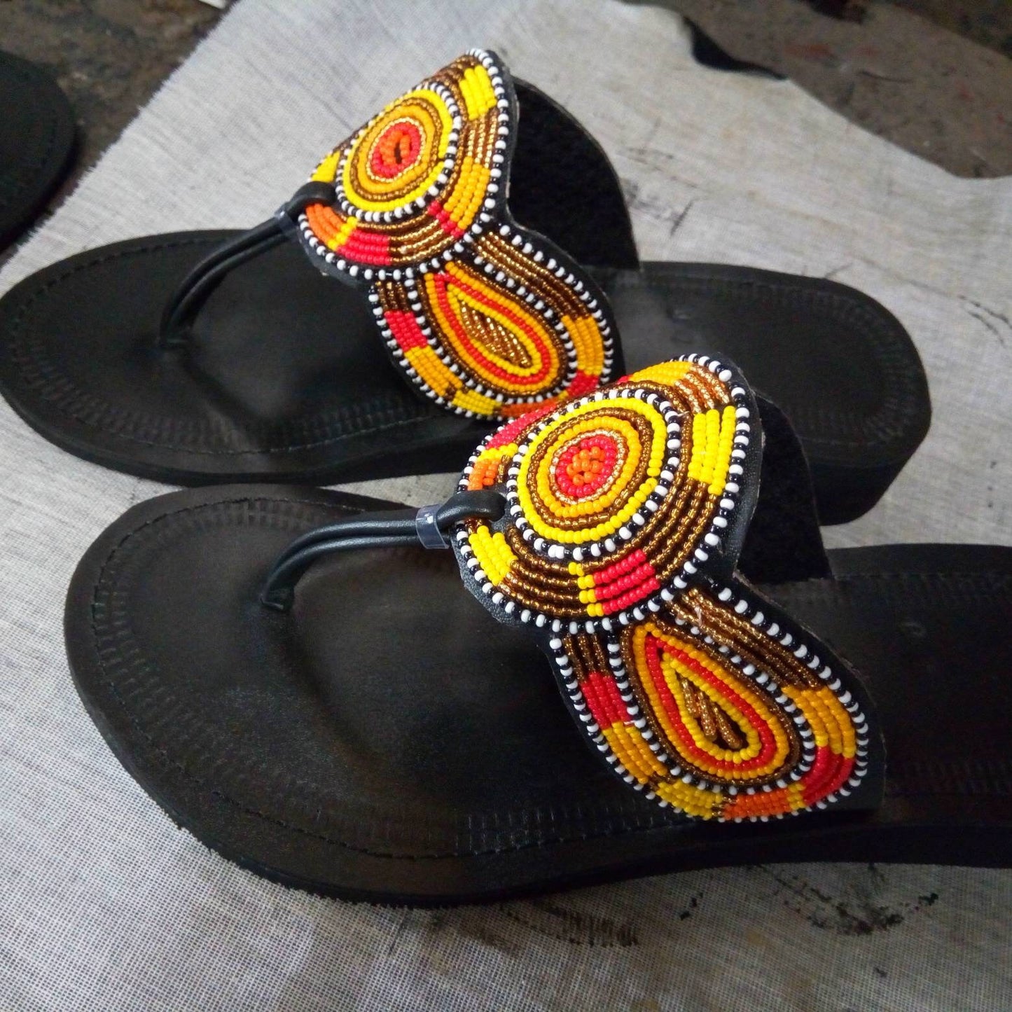 Handmade African Beaded Sandals/Authentic Maasai-Style Leather Flip-Flops Women/Boho Beach Sandals/Comfortable Summer Sandal African Gifts