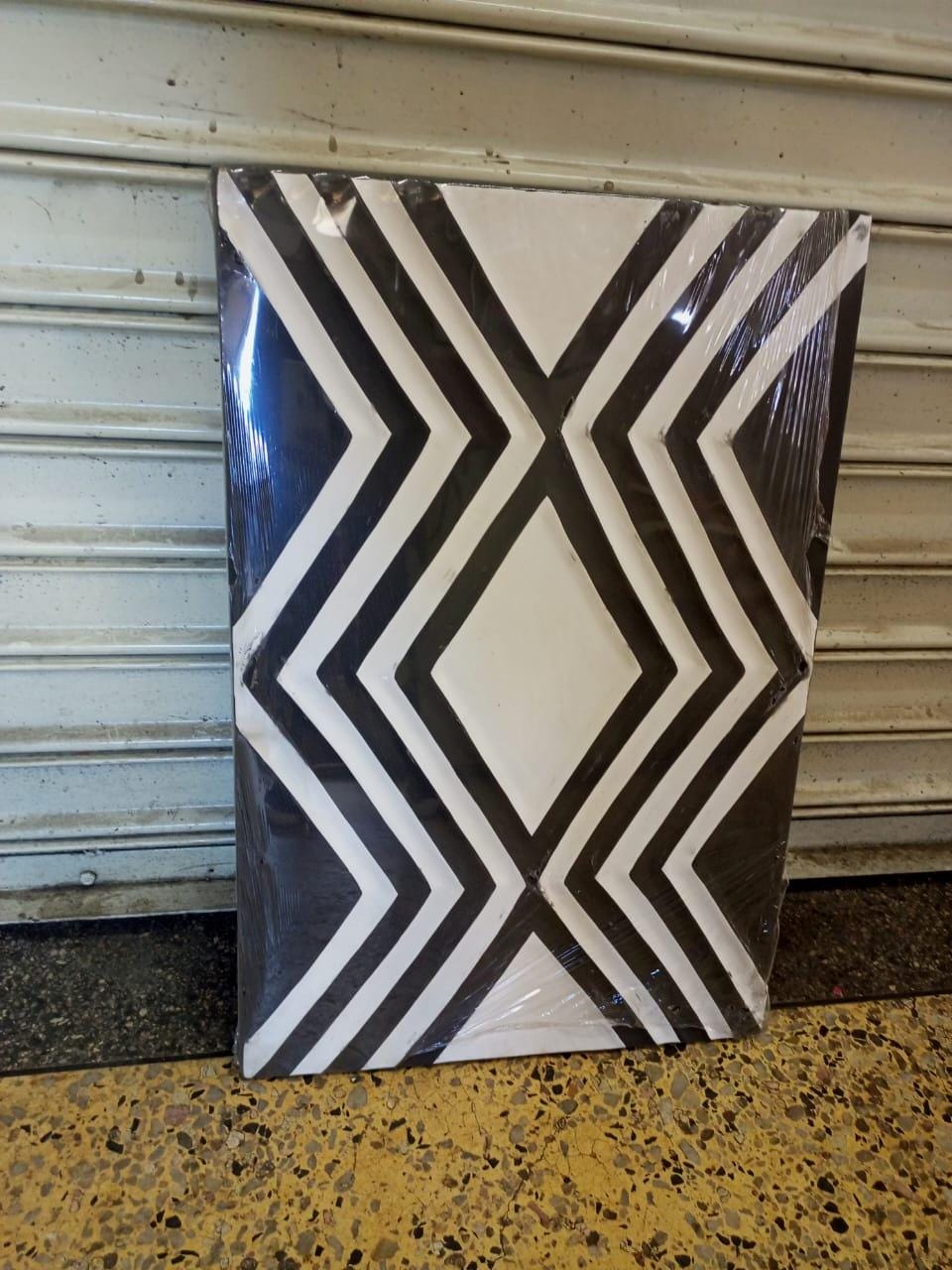Handcrafted Rwandan Imigongo Painting | Unique African Wall Art on Wood | Cultural Home Decor