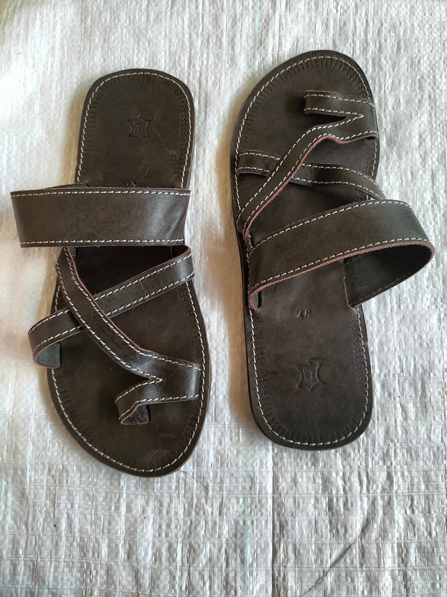 Handmade African Men's Sandals/Genuine Leather Beaded Flip-Flops/Comfortable Summer Sandals for Men/African Shoes/Unique Gift for Him