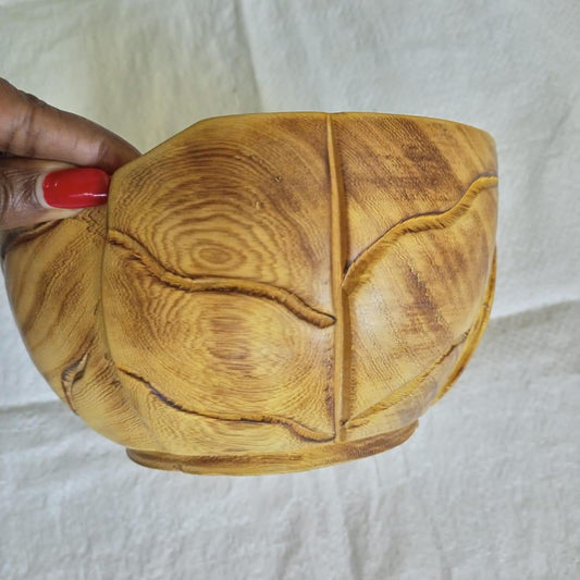Handmade Wooden Bowl Candle | Christmas Soy Candle bowl| Holiday Gift | Rustic Home Decor | Aromatherapy Candle in Wooden Bowl