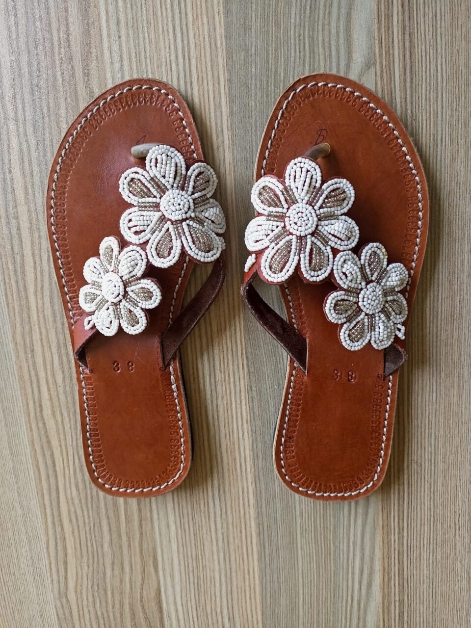Handmade African Beaded Sandals/Authentic Maasai-Style Leather Flip-Flops Women/Boho Beach Sandals/Comfortable Summer Sandal African Gifts