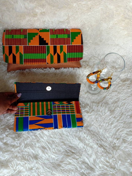 African purses with a matching wallet and earrings,African print bag,African purses, women purses christmass gift for her, birthday gift.