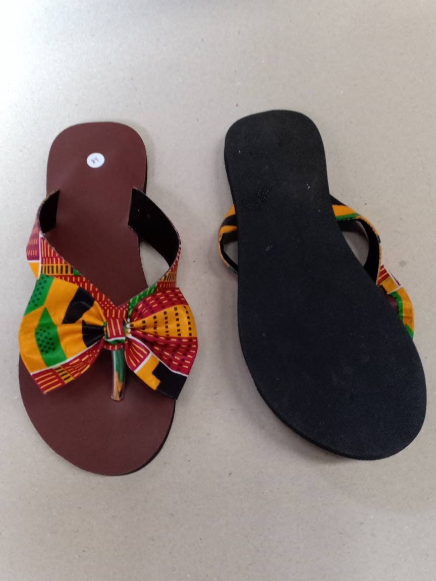Handmade African Beaded Sandals/Authentic Maasai-Style Leather Flip-Flops Women/Boho Beach Sandals/Comfortable Summer Sandal African Gifts