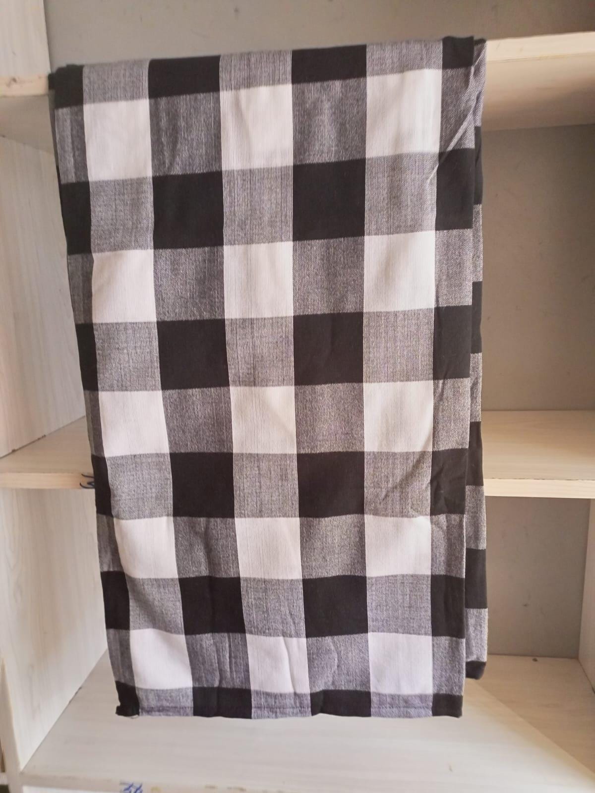 Authentic Maasai Shuka Blanket - Traditional African Tribal Wrap, Red Plaid Safari Blanket for Home Décor or Outdoor Adventures