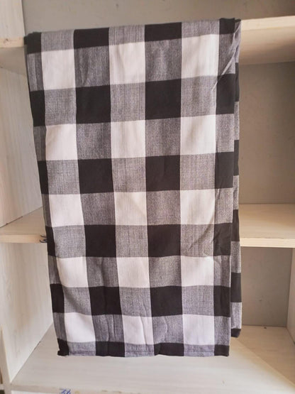 Authentic Maasai Shuka Blanket - Traditional African Tribal Wrap, Red Plaid Safari Blanket for Home Décor or Outdoor Adventures