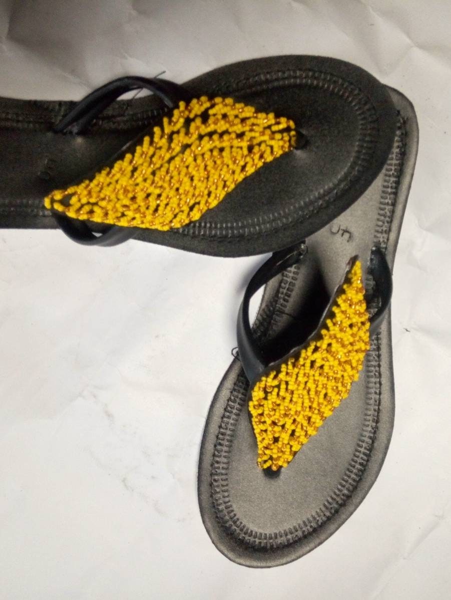 Handmade African Beaded Sandals/Authentic Maasai-Style Leather Flip-Flops Women/Boho Beach Sandals/Comfortable Summer Sandal African Gifts