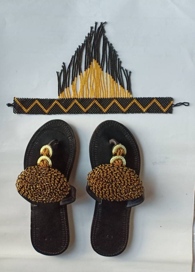 Handmade African Beaded Sandals/Authentic Maasai-Style Leather Flip-Flops Women/Boho Beach Sandals/Comfortable Summer Sandal African Gifts