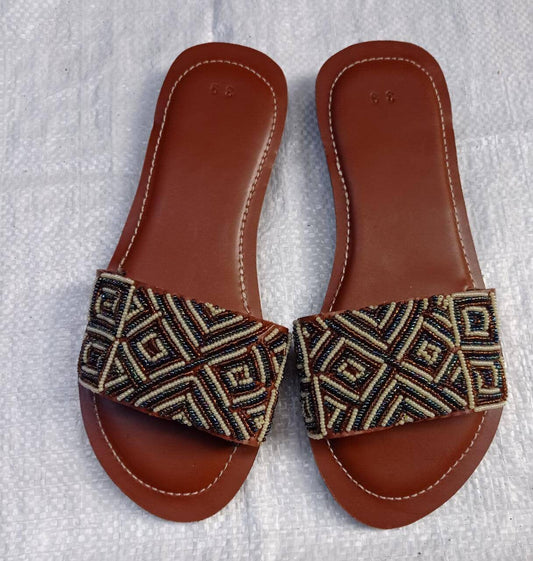 Handmade African Beaded Sandals/Authentic Maasai-Style Leather Flip-Flops Women/Boho Beach Sandals/Comfortable Summer Sandal African Gifts