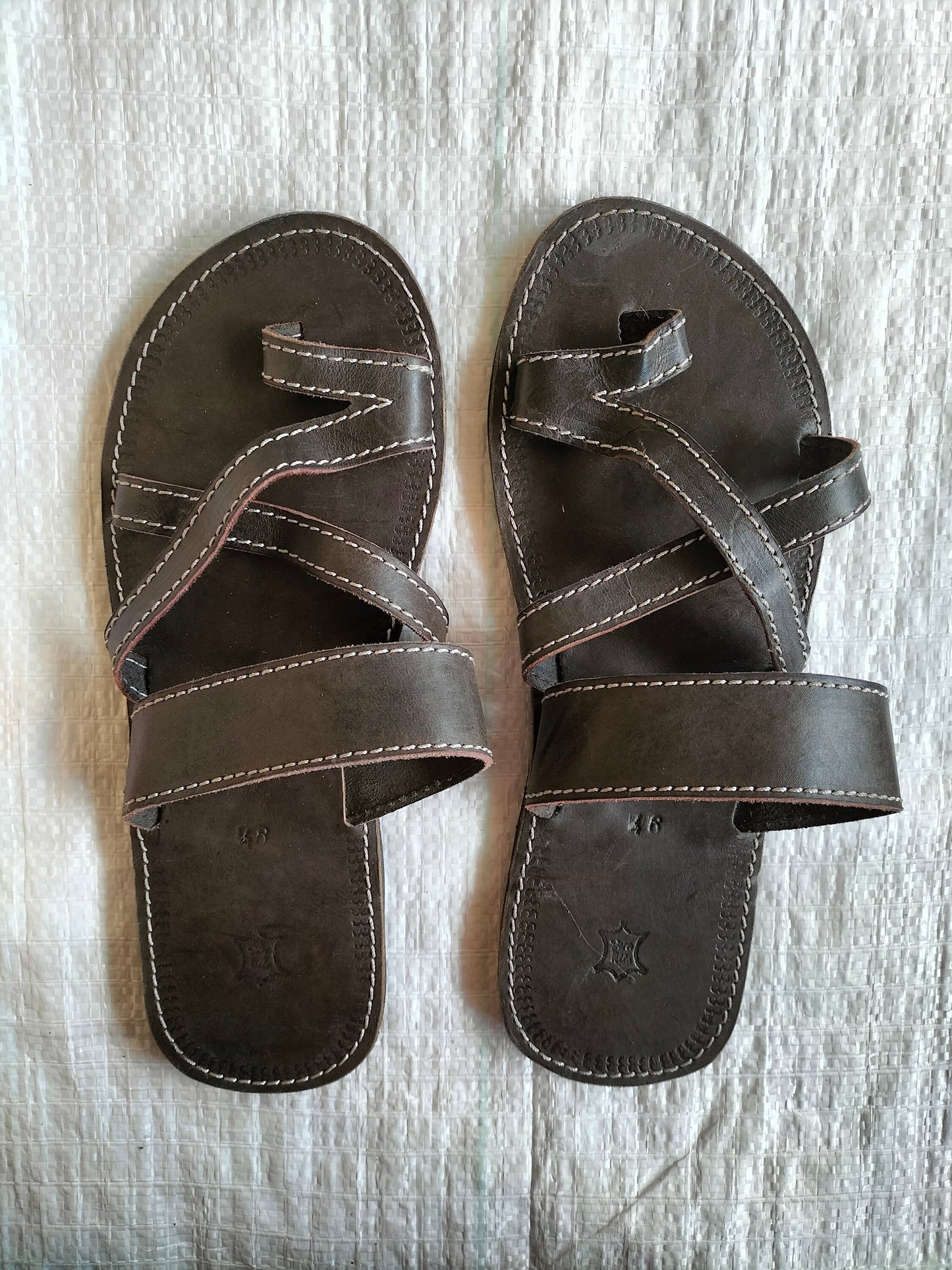 Handmade African Men's Sandals/Genuine Leather Beaded Flip-Flops/Comfortable Summer Sandals for Men/African Shoes/Unique Gift for Him