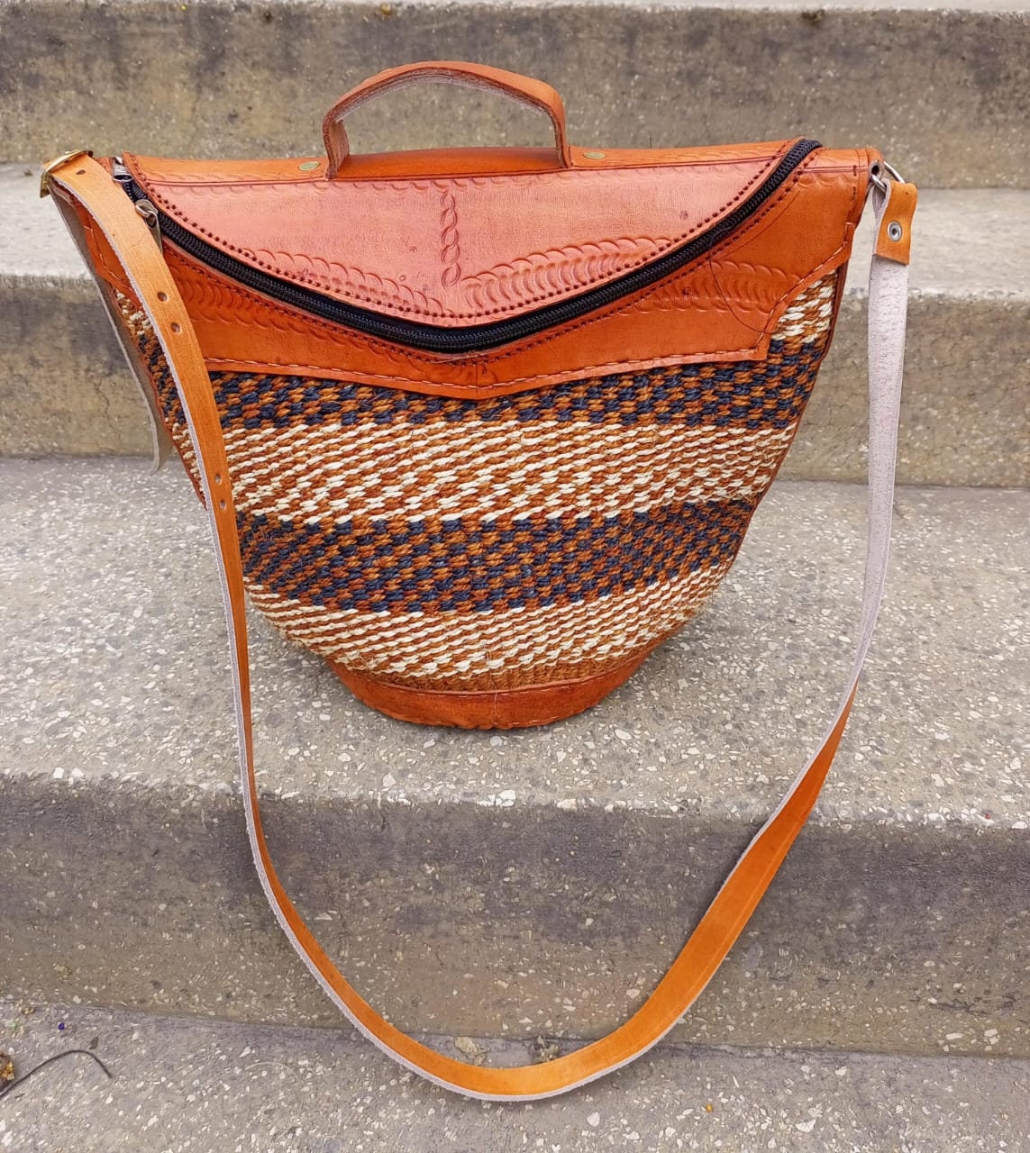 Handmade Woven Sisal Sling Bag - Boho Eco-Friendly Crossbody Bag | Sustainable Natural Fiber Purse | African Artisan Handcrafted Bag