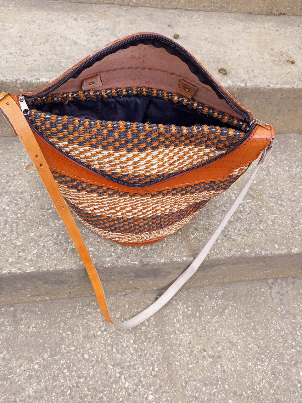 Handmade Woven Sisal Sling Bag - Boho Eco-Friendly Crossbody Bag | Sustainable Natural Fiber Purse | African Artisan Handcrafted Bag