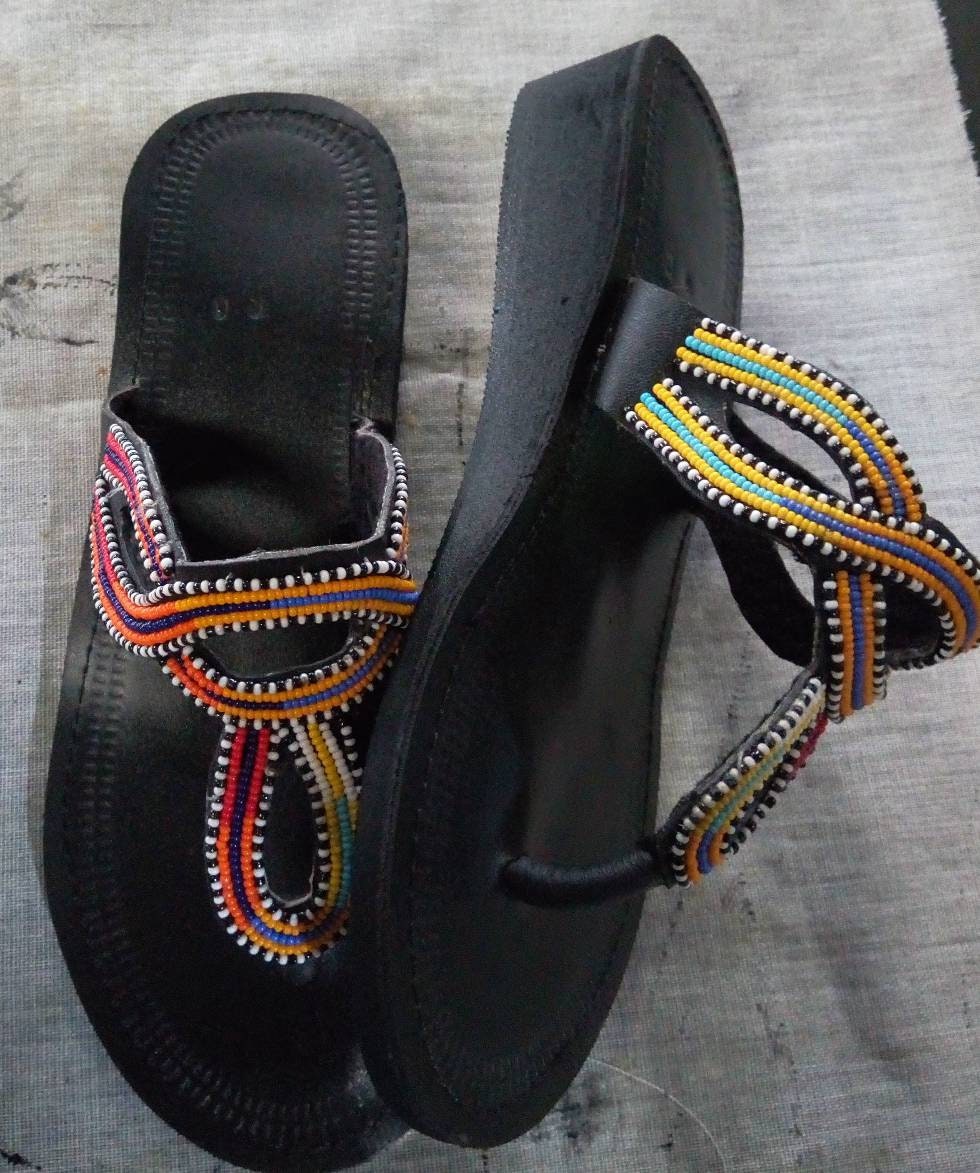 Handmade African Beaded Sandals/Authentic Maasai-Style Leather Flip-Flops Women/Boho Beach Sandals/Comfortable Summer Sandal African Gifts