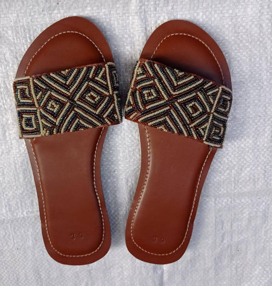 Handmade African Beaded Sandals/Authentic Maasai-Style Leather Flip-Flops Women/Boho Beach Sandals/Comfortable Summer Sandal African Gifts