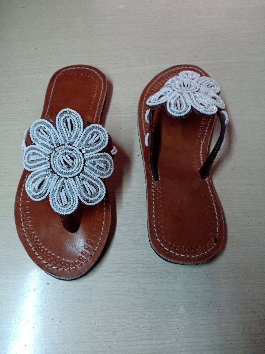 Handmade African Beaded Sandals/Authentic Maasai-Style Leather Flip-Flops Women/Boho Beach Sandals/Comfortable Summer Sandal African Gifts