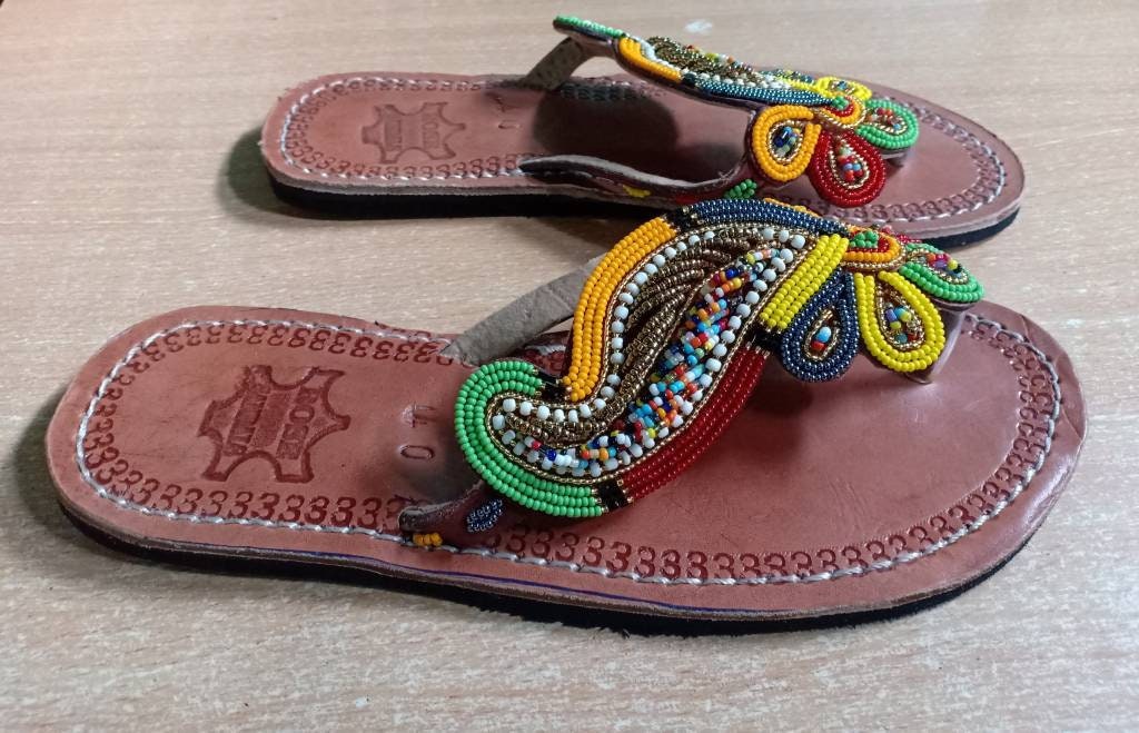 Handmade African Beaded Sandals/Authentic Maasai-Style Leather Flip-Flops Women/Boho Beach Sandals/Comfortable Summer Sandal African Gifts