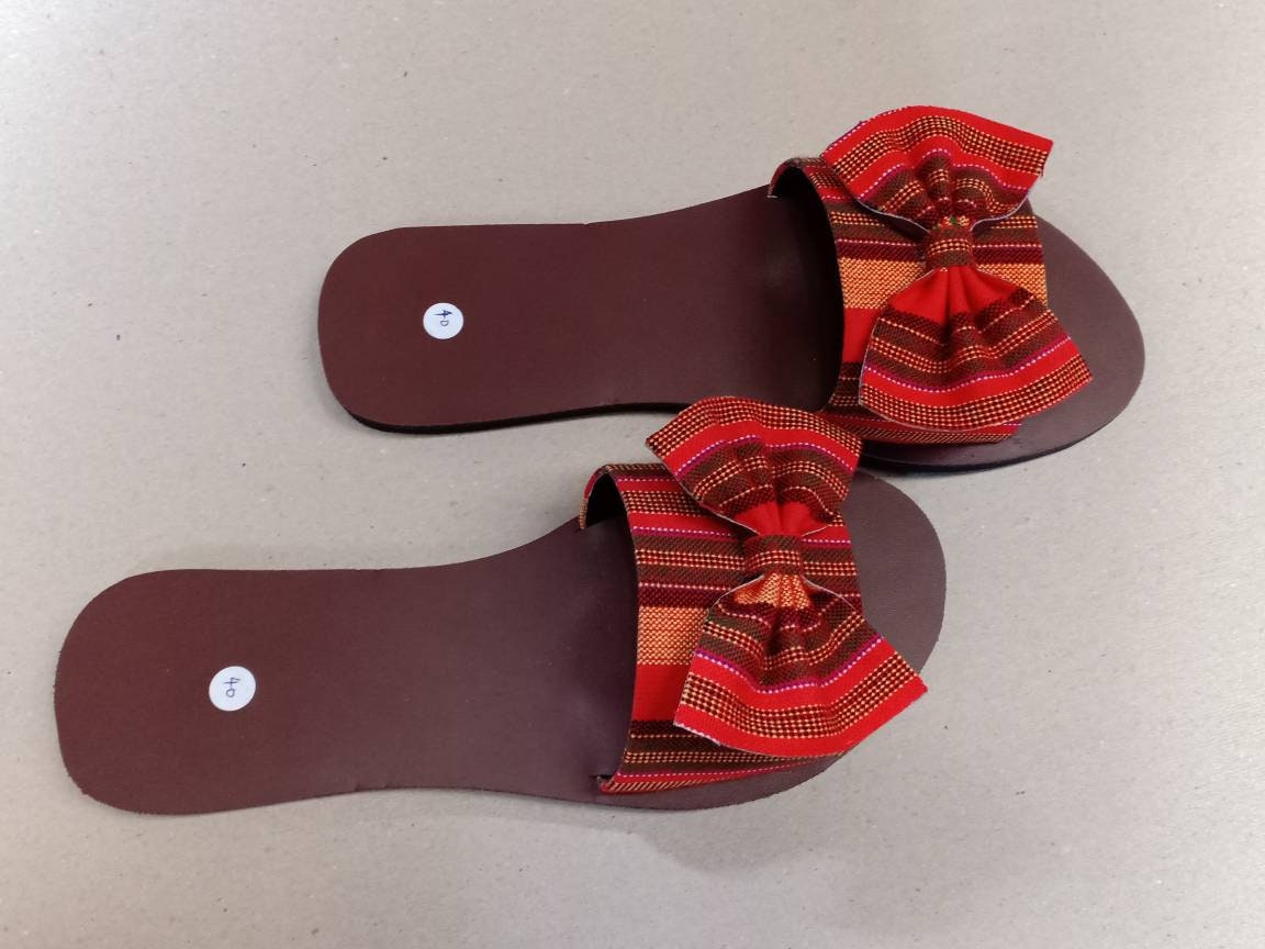 Handmade African Beaded Sandals/Authentic Maasai-Style Leather Flip-Flops Women/Boho Beach Sandals/Comfortable Summer Sandal African Gifts