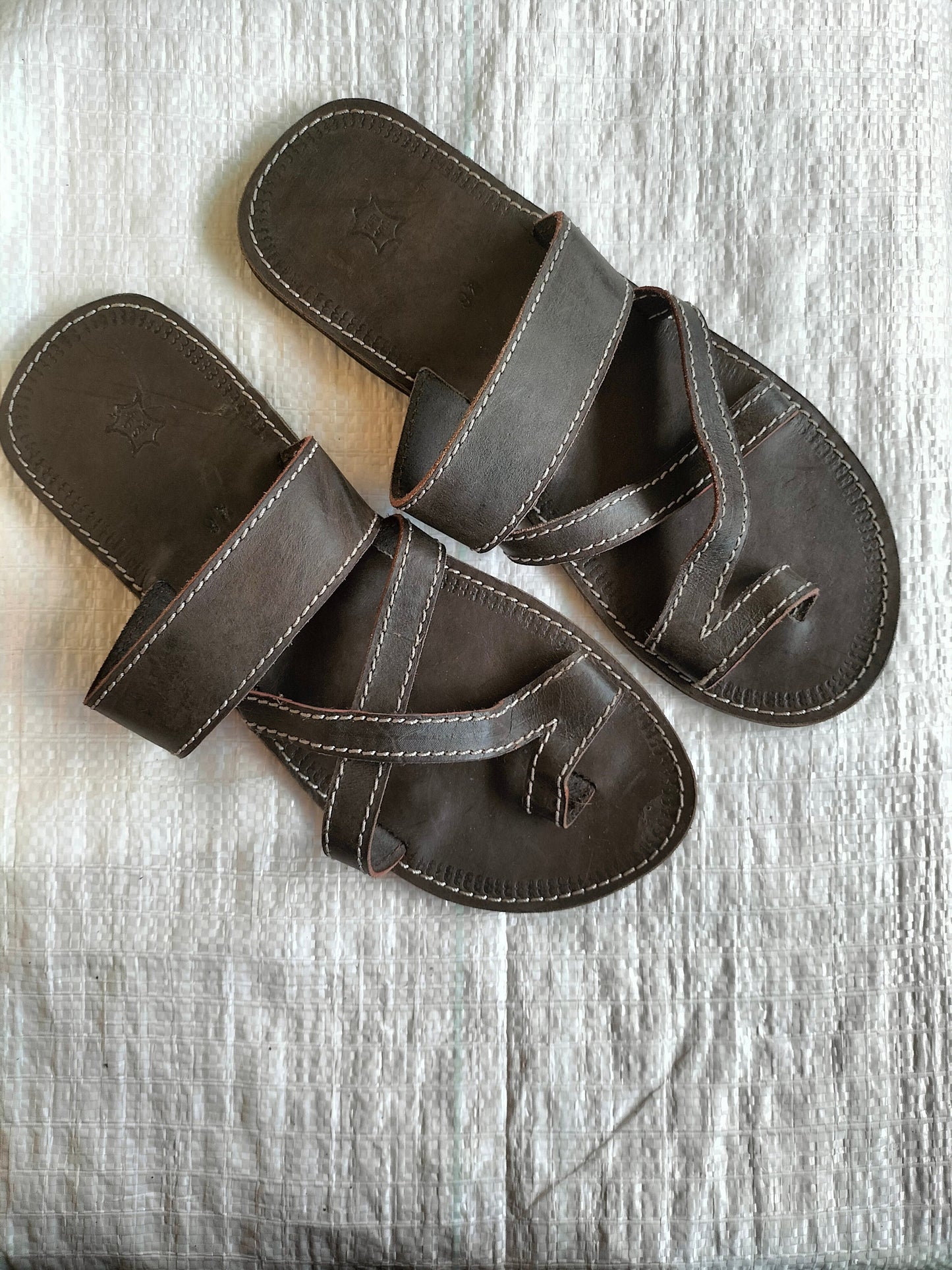 Handmade African Men's Sandals/Genuine Leather Beaded Flip-Flops/Comfortable Summer Sandals for Men/African Shoes/Unique Gift for Him