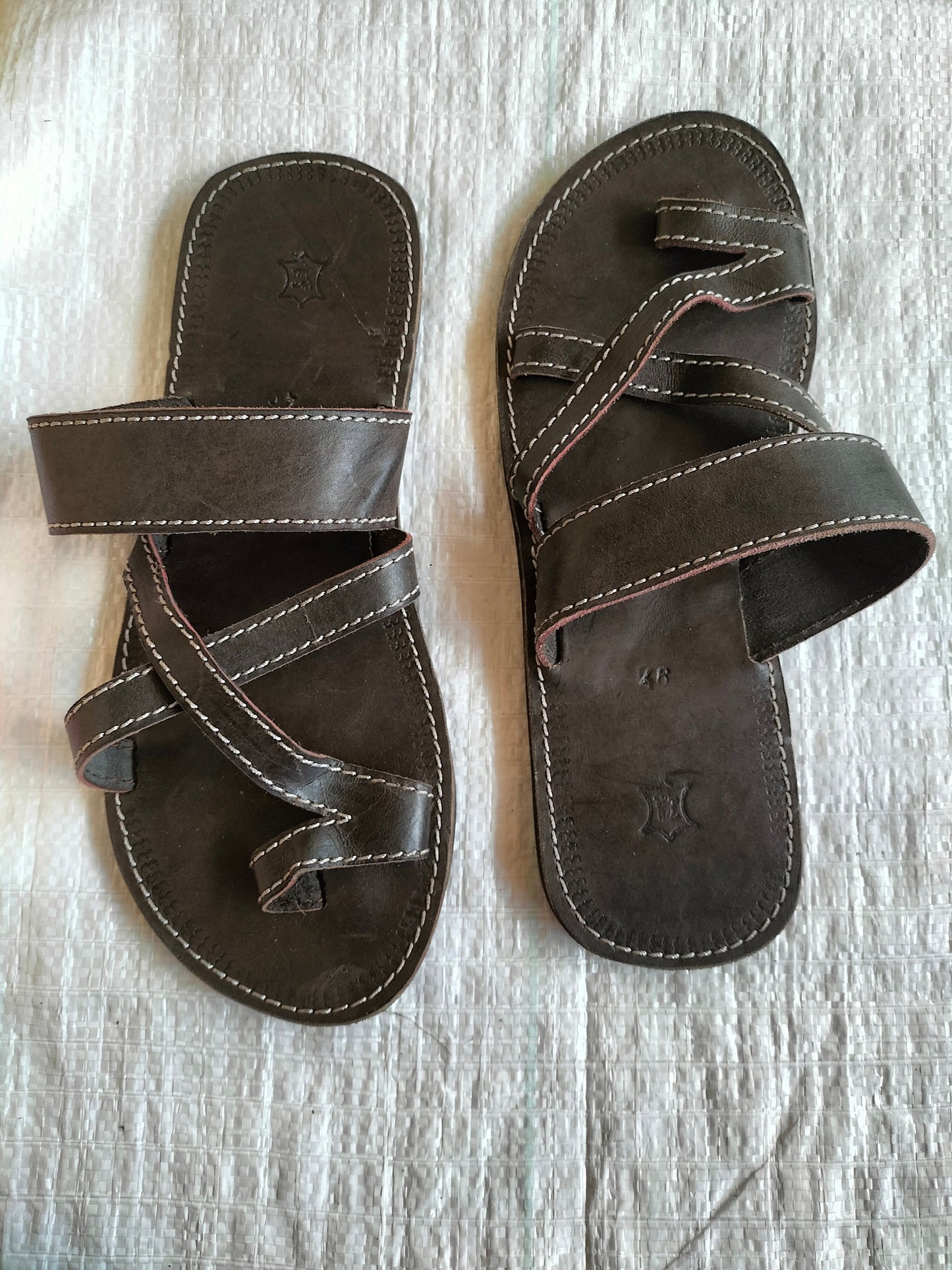 Handmade African Men's Sandals/Genuine Leather Beaded Flip-Flops/Comfortable Summer Sandals for Men/African Shoes/Unique Gift for Him