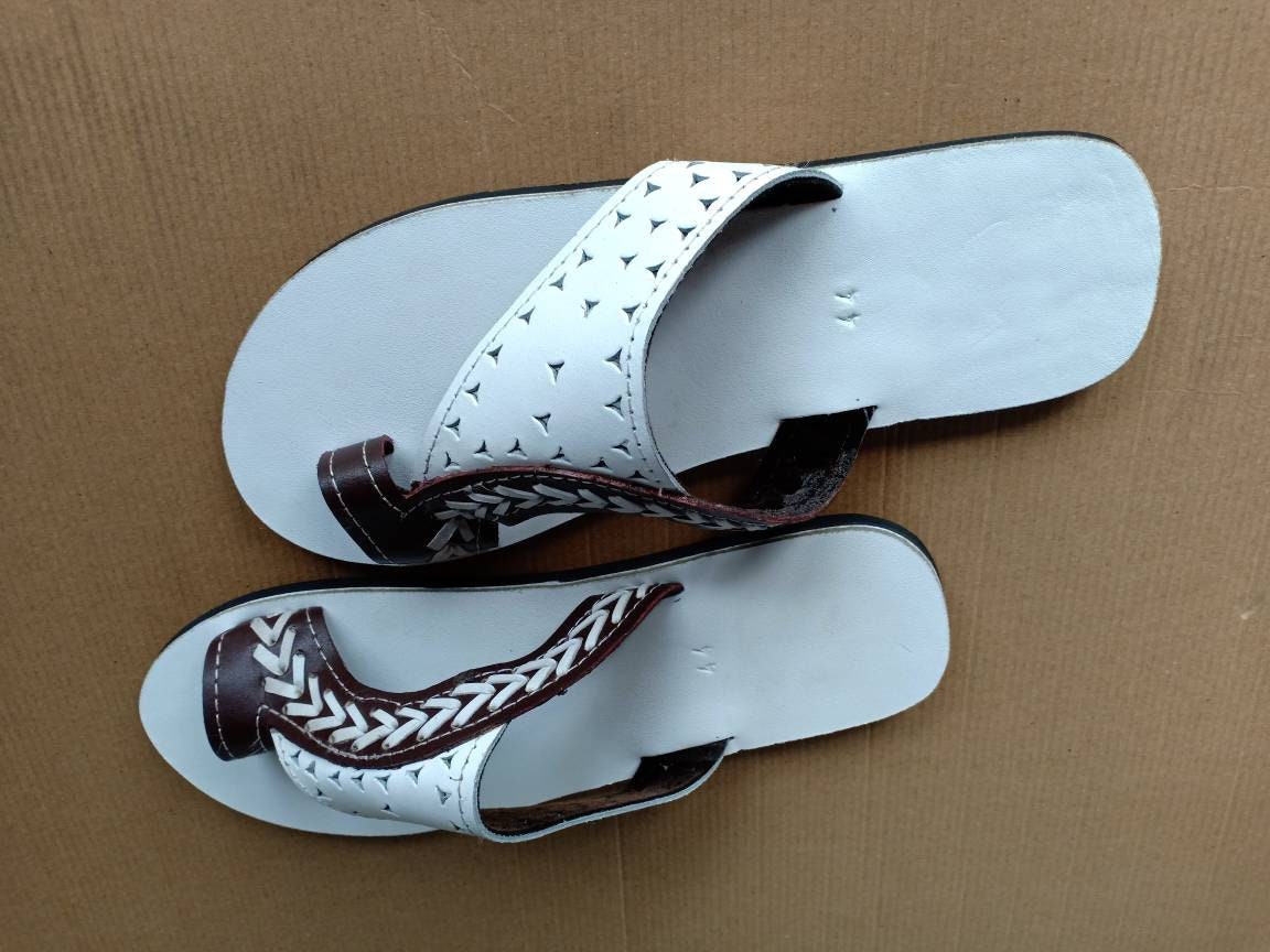 Handmade African Men's Sandals/Genuine Leather Beaded Flip-Flops/Comfortable Summer Sandals for Men/African Shoes/Unique Gift for Him