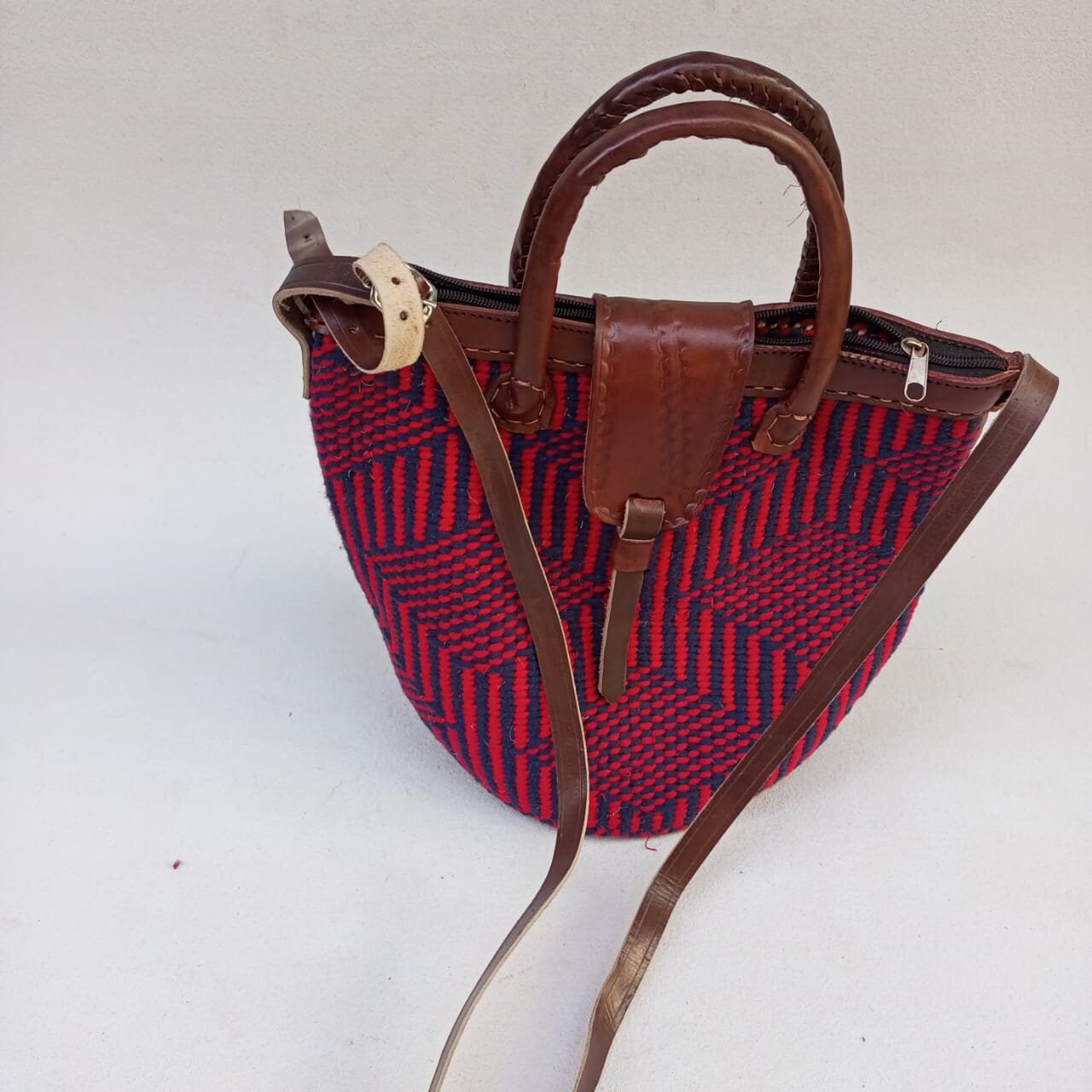 Handmade Woven Sisal Sling Bag - Boho Eco-Friendly Crossbody Bag | Sustainable Natural Fiber Purse | African Artisan Handcrafted Bag