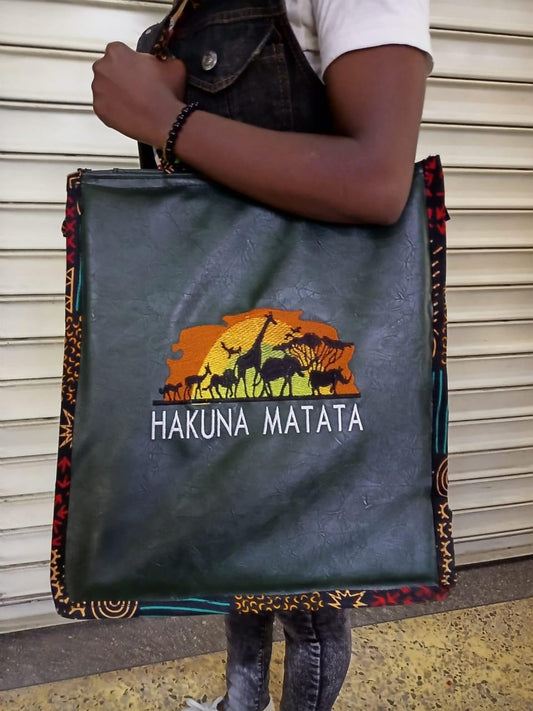 African Leather Tote bag, handcrafted laptop bag,Black woman modern African tote bag, Stylish tote bag, Brown girl bag, travel bag.
