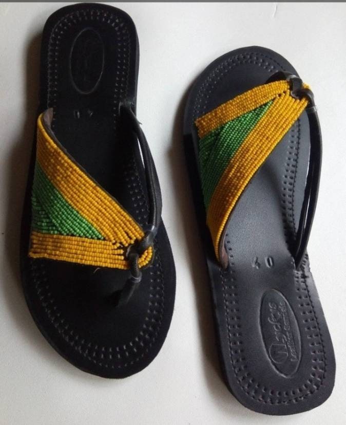 Handmade African Beaded Sandals/Authentic Maasai-Style Leather Flip-Flops Women/Boho Beach Sandals/Comfortable Summer Sandal African Gifts