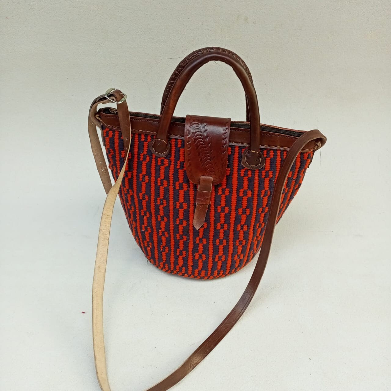 Handmade Woven Sisal Sling Bag - Boho Eco-Friendly Crossbody Bag | Sustainable Natural Fiber Purse | African Artisan Handcrafted Bag