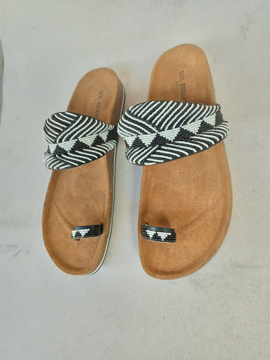 Handmade African Beaded Sandals/Authentic Maasai-Style Leather Flip-Flops Women/Boho Beach Sandals/Comfortable Summer Sandal African Gifts